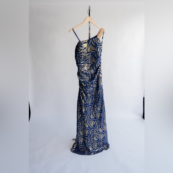 AIDON MATTOX One Shoulder Blue and Gold Dress​ - Picture 11 of 16